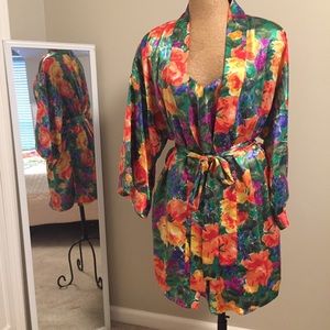 Vintage Victoria’s Secret Short Nighty and Robe